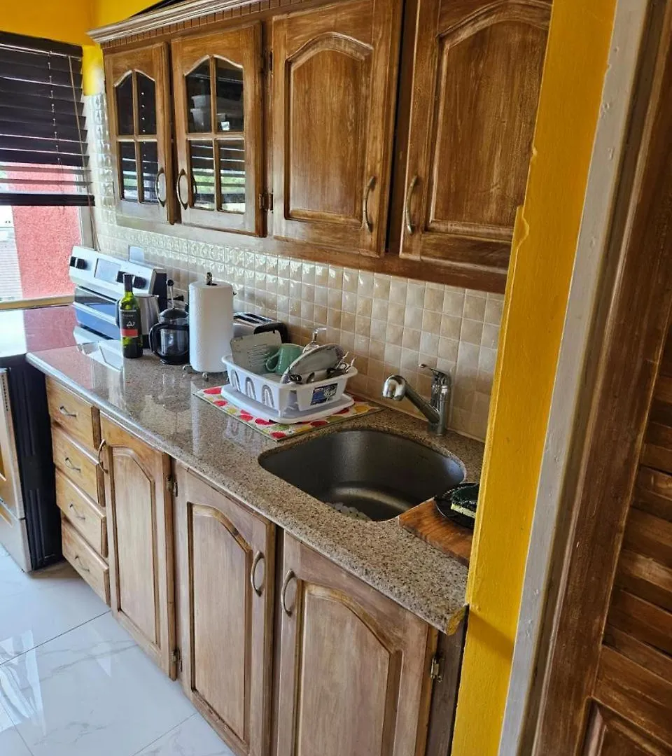 Sunset Condos Getaway In Ocho Rios