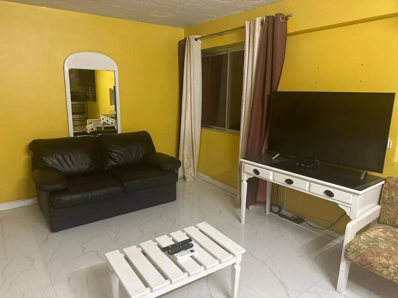 Apartment Sunset Condos Getaway In Ocho Rios
